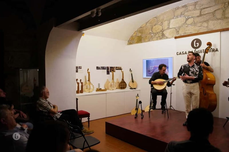 Porto: Fado & Port Wine in Traditional Portuguese Music Shop - Key things I’d pay attention to