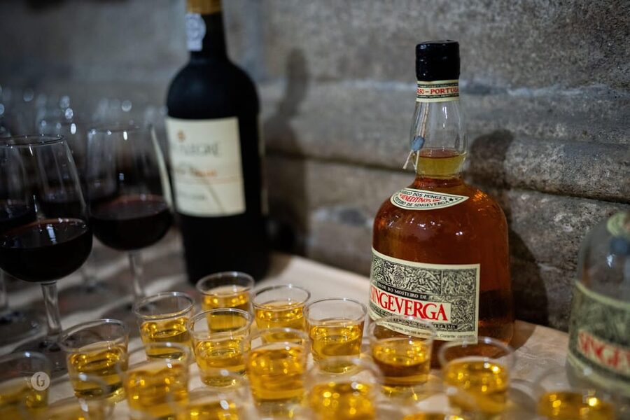 “Porto: Fado Show with Guided Tour in a Historic Monastery” - FAQ