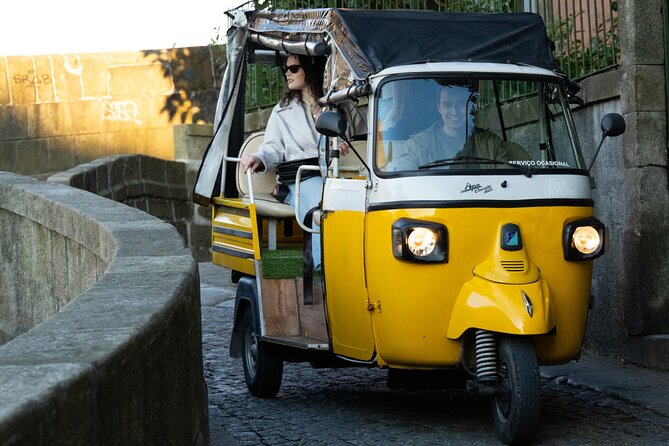 Porto: Fun Private Tuk Tuk Tour - Viewpoints and photo stops: where the tour turns into your camera roll