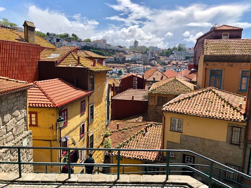 Porto: Guided City Walking Tour & Port Wine Cellar - FAQ
