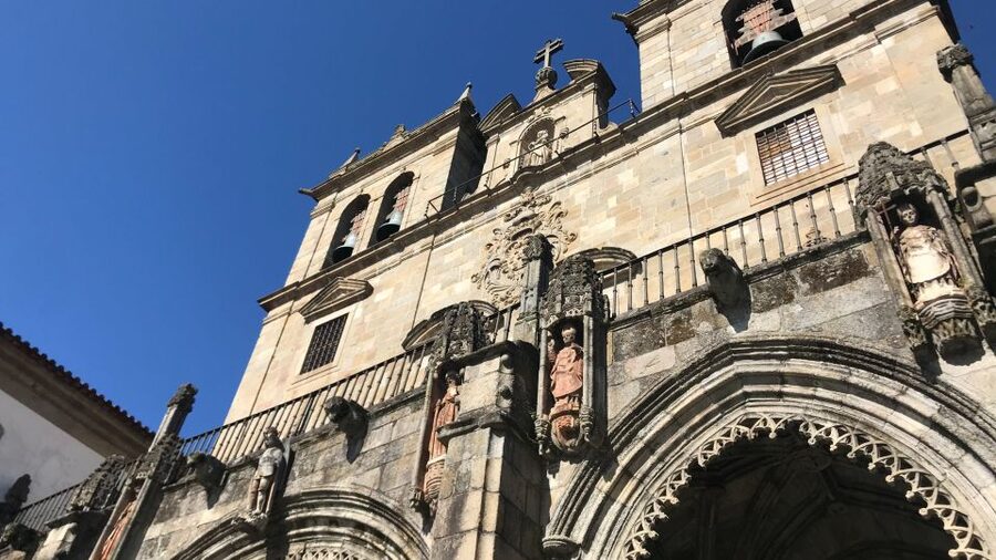Porto: Guimarães & Braga Tour with Entry Tickets and Lunch - Price and value: what $123 buys you in real terms