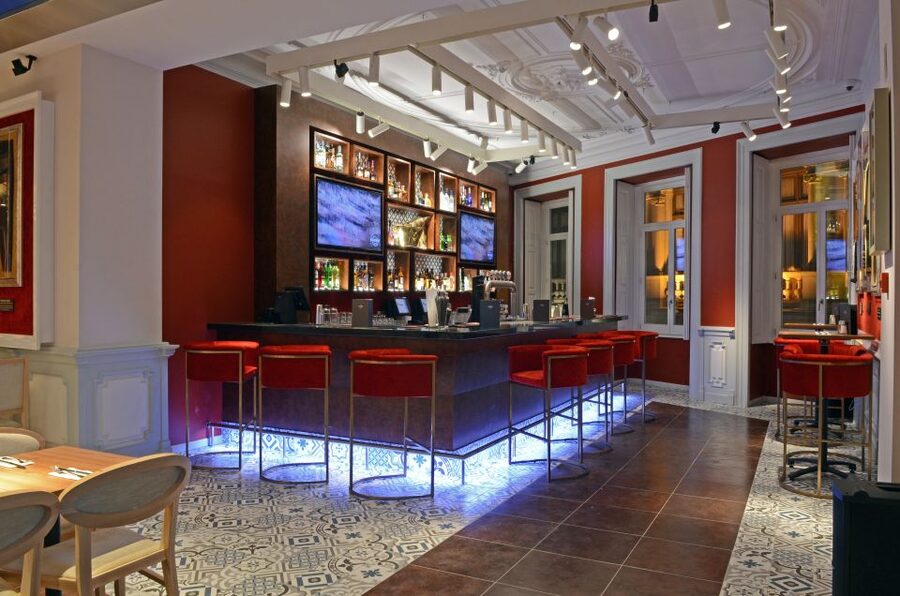 Porto: Hard Rock Cafe Skip-the-Line with Set Menu - Service and food quality: the good, the awkward, and how to handle it