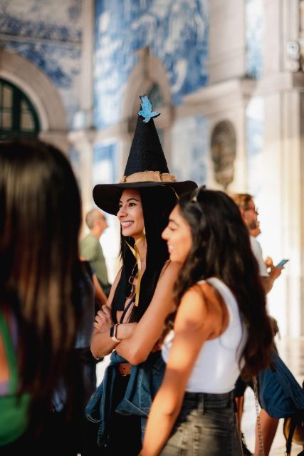 Porto: Harry Potter and City of Porto Guided Walking Tour - Starting at São Bento, where trains set the tone