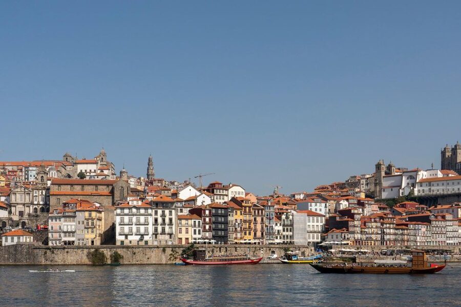 Porto: Helicopter Ride, Guided Walking Tour & River Cruise - Helicopter ride over Porto: 360-degree views for understanding the whole city