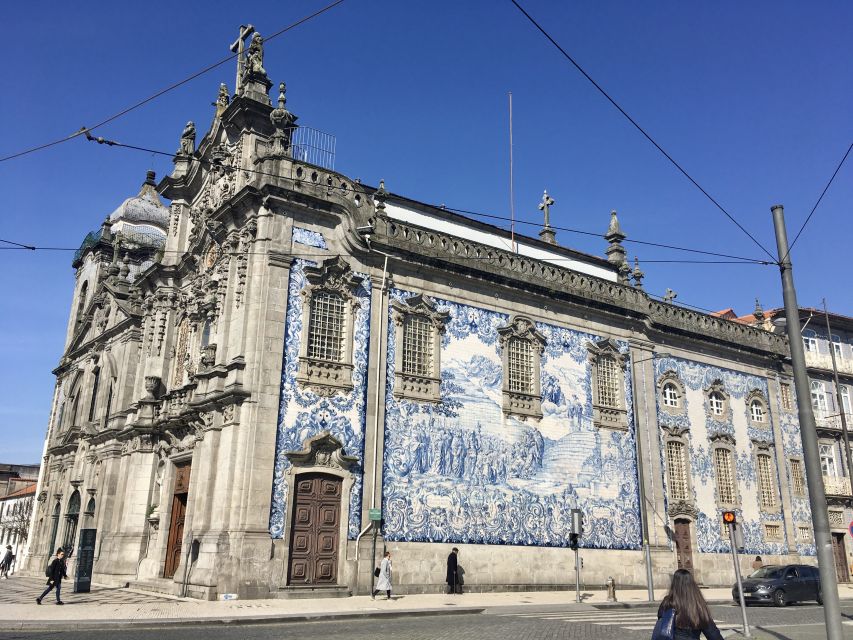 Porto: Highlights & hidden gems Walk - max 10 - Rua das Flores lanes, Fonte dos Leões, and the quieter Porto minutes