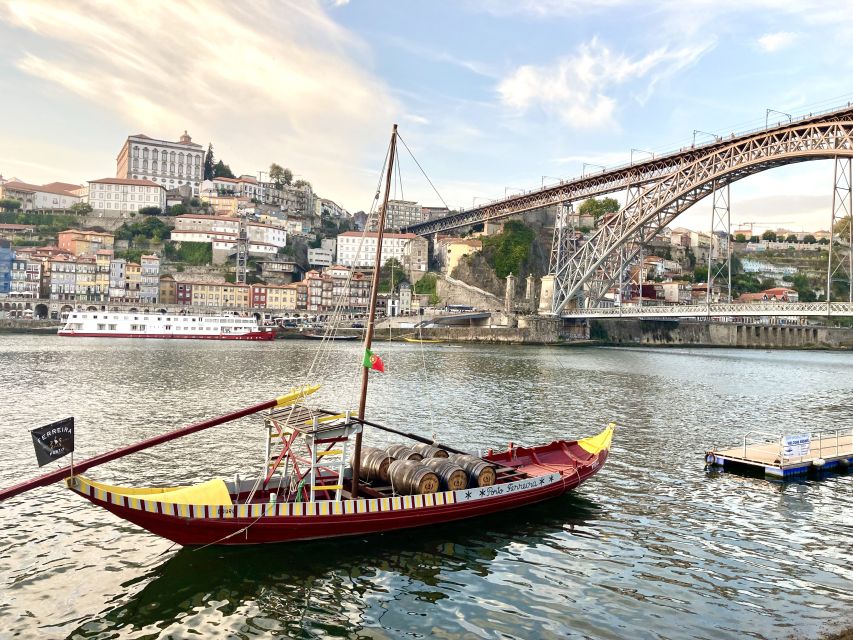 Porto: Highlights & hidden gems Walk - max 10 - The Porto trivia you can use right away