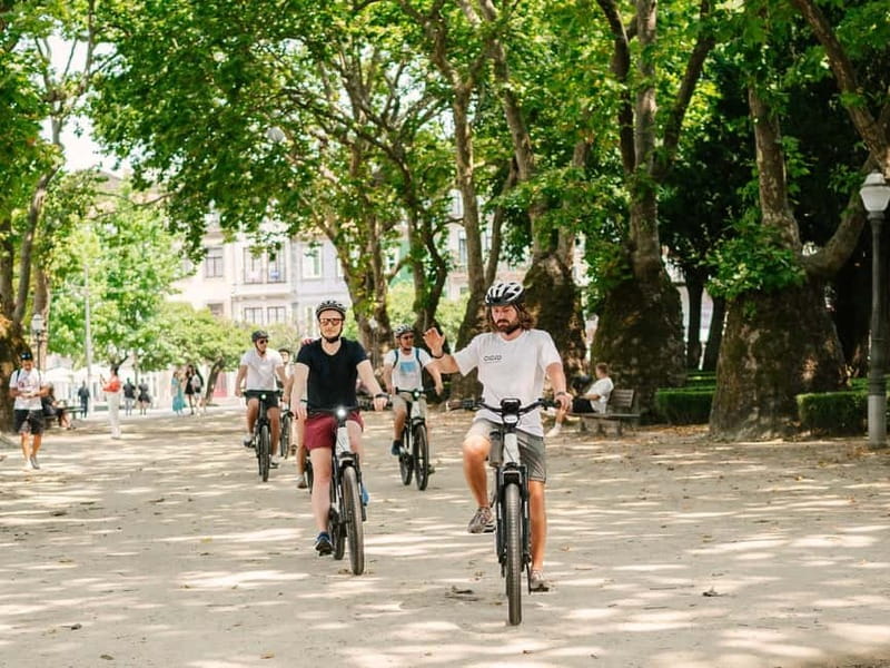 Porto: Highlights in 3 Hours E-Bike Tour - Why this 3-hour e-bike intro works in Porto