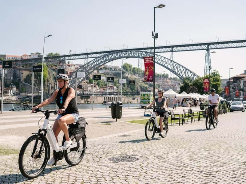 Porto: Highlights in 3 Hours E-Bike Tour - Getting started at CICLO EBIKES and learning the bikes fast
