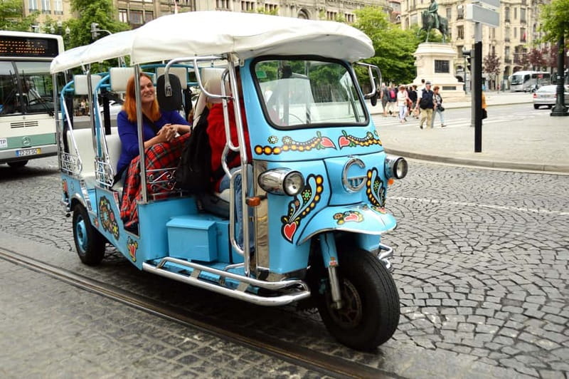 Porto: Historic Center Tuk-Tuk Tour - Key things to know before you go
