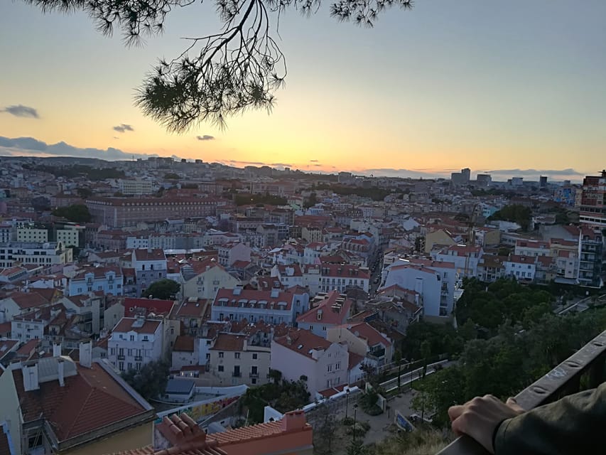 Porto / Lisbon Transfer with Nazaré & Óbidos - Price and value: $459 per group for up to 3