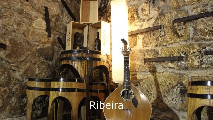 Porto: Live Fado Show with Glass of Port Wine - How the Host Explains Fado Without Turning It Into a Lecture