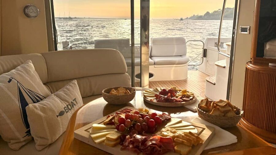 Porto: Luxury 6 Bridges Yacht Cruise with Wine & Snacks - Wine and Snacks: Green Wine, Rosé, and the Big Regional Board