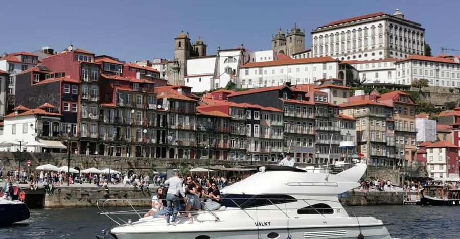 Porto: Luxury Yacht Tour of the 6 Bridges and Douro Estuary - Key things to know before you go