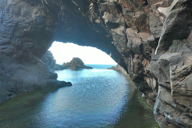 Porto Moniz, Seixal, Fanal Forest, Cliff Skywalk in Open Roof 4X4 - Porto Moniz Natural Swimming Pools: volcanic water, real swim time