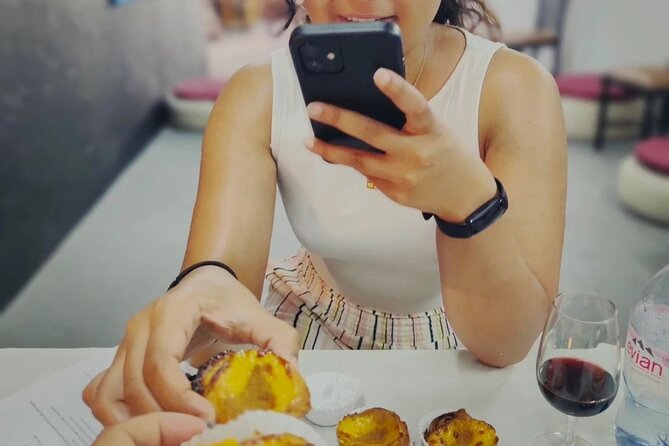 Porto: Pastel de Nata Cooking Class with Porto Wine (Sé do Porto) - What you bake, eat, and take away