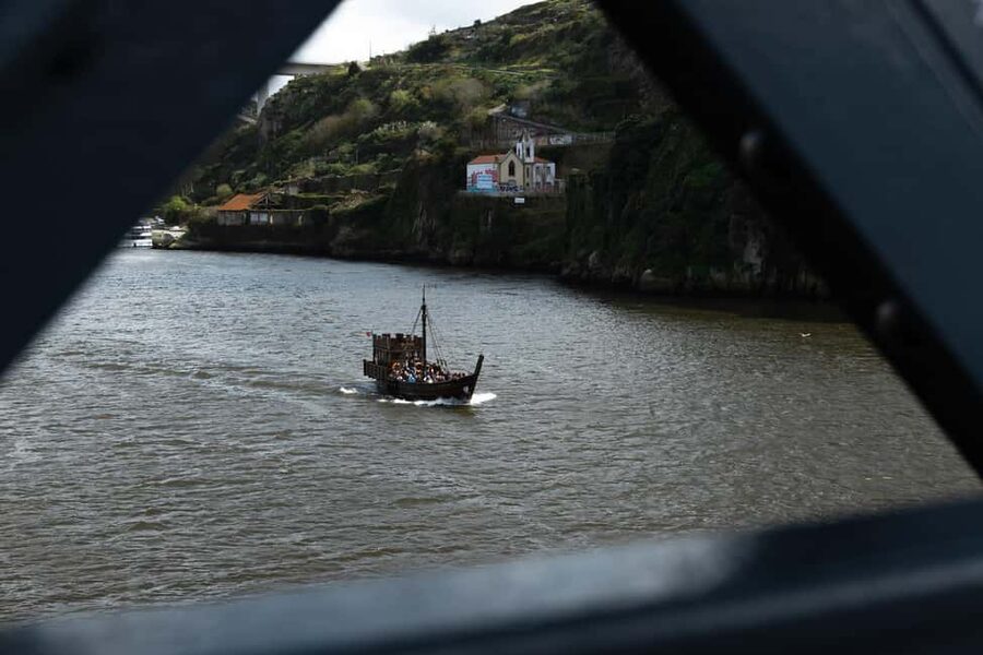 Porto: Pirate Ship Cruise on the Douro River - A Small Boat Vibe, Friendly Staff, and a Pet-Friendly Touch