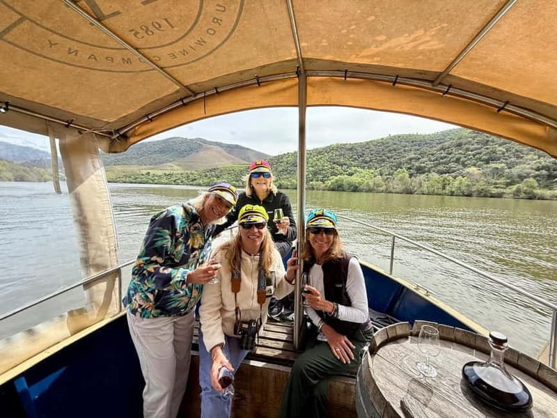 Porto: Premium Douro Valley Small-Group Tour, Cruise & Lunch - Getting started in Porto: Teatro Sá da Bandeira and a comfortable van