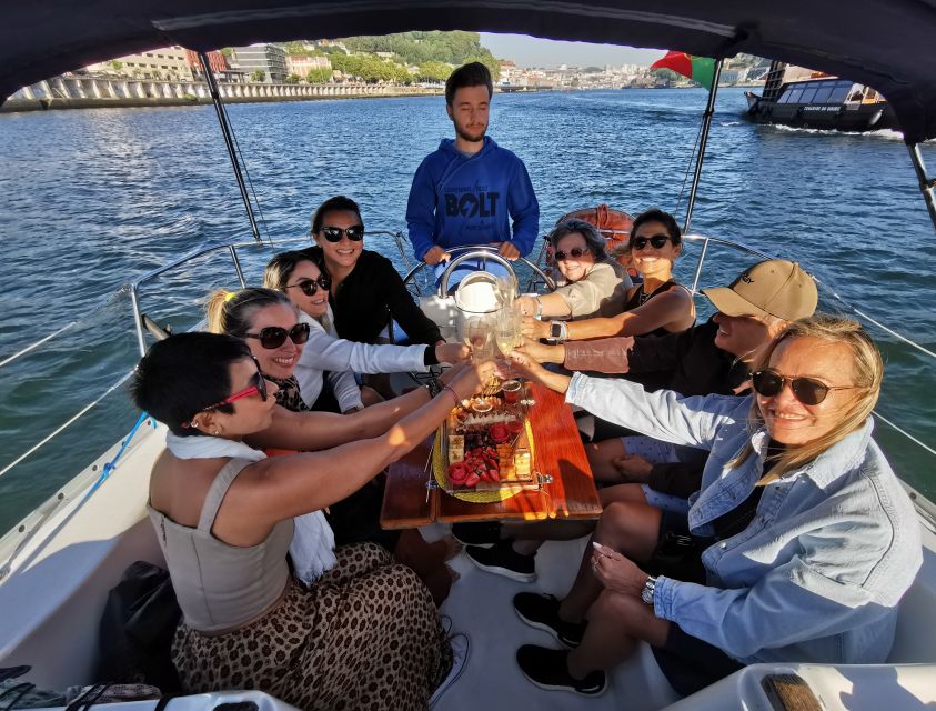 Porto: Private Douro River Charming Cruise w/wine tasting - Who this private Douro cruise is best for