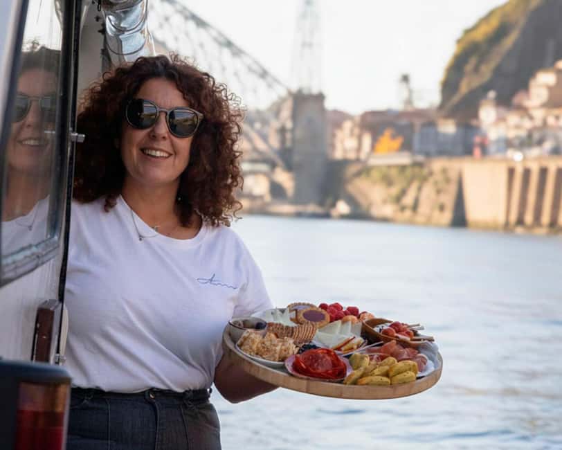 Porto: Private Douro River Cruise – 6 Bridges & Sunset - The drinks, tastings, and onboard extras that make it feel personal