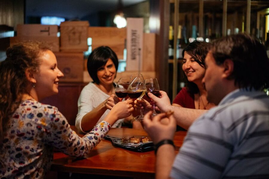 Porto: Private Evening Tour with Drinks & Bites - Stop-by-stop: a 2.5-hour route that keeps the pace fun