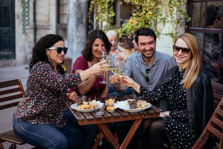Porto: Private Evening Tour with Drinks & Bites - Logistics that affect your experience (the stuff worth caring about)
