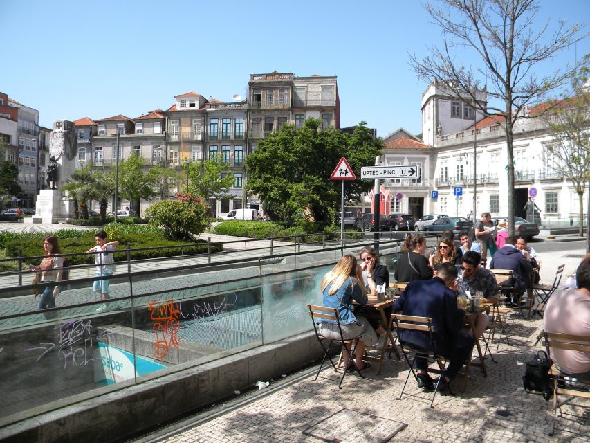 Porto: Private Half-Day as a Local Experience - A 5-hour private loop that strings together Porto’s best river views