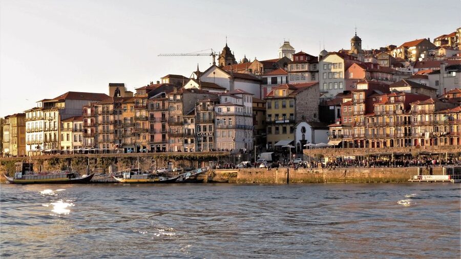 Porto: Private Sail on Douro River (Sunset Time Available) - Practical tips for the Argonauta deck: shoes, layers, and comfort