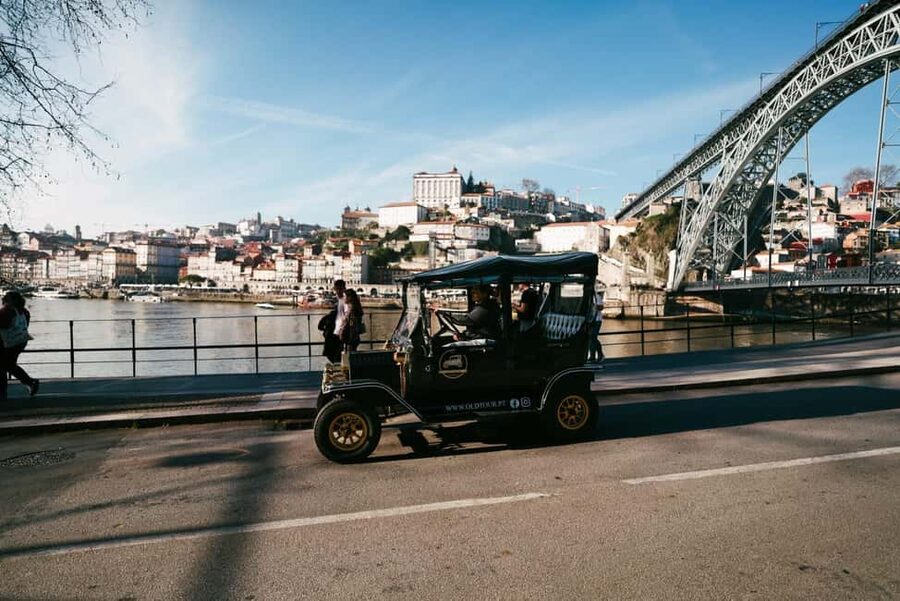 Porto: Private Tour of the Historic City in a Ford T Car - How the Ford T replica changes Porto’s whole feel