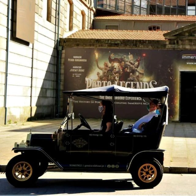 Porto: Private Tour of the Historic City in a Ford T Car - Clérigos Church and São Bento Station: using quick stops the right way