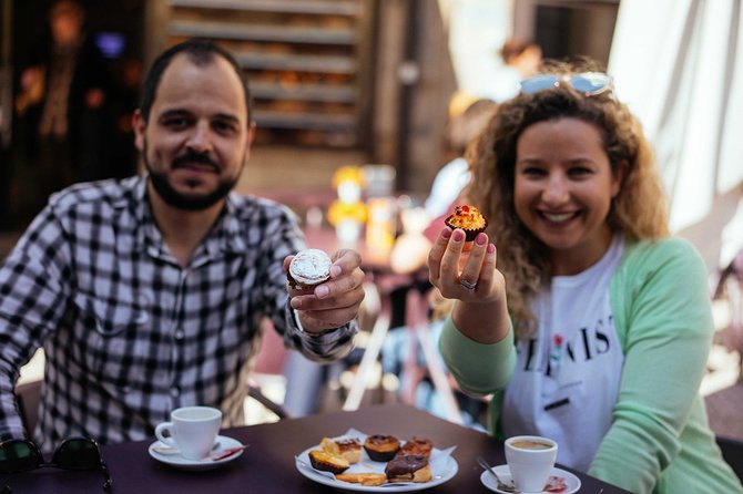 Porto: Private Tour with Locals – Highlights & Hidden Gems - São Bento Train Station: more than a photo stop