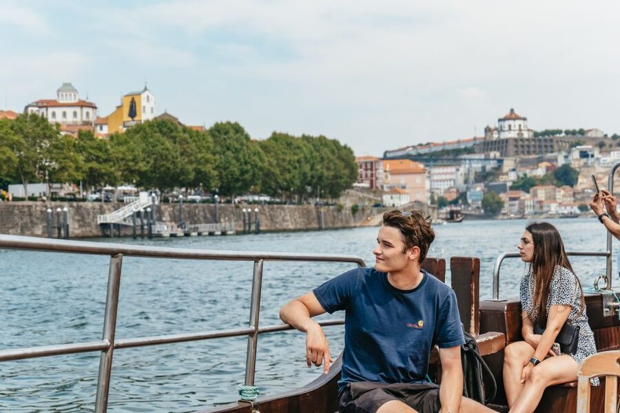 Porto: River Douro 6 Bridges Cruise - Recorded Info, Seat Choice, and Getting the Most from the Sound