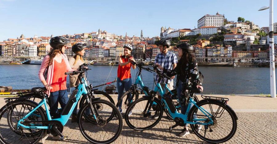 Porto: Riverside Panoramic E-Bike Tour - The ride tempo: 3 hours that stay enjoyable, not exhausting