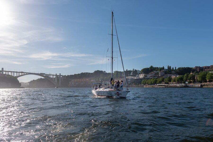 Porto: Romantic Sailboat Cruise - Meeting at Douro Marina, and how to get on board without stress
