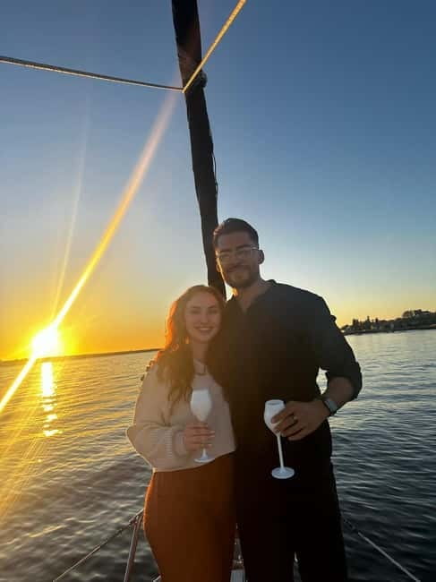 Porto shared Thullium Sailboat, enjoy magic sunset&open sail - What makes the Thullium sunset sail different