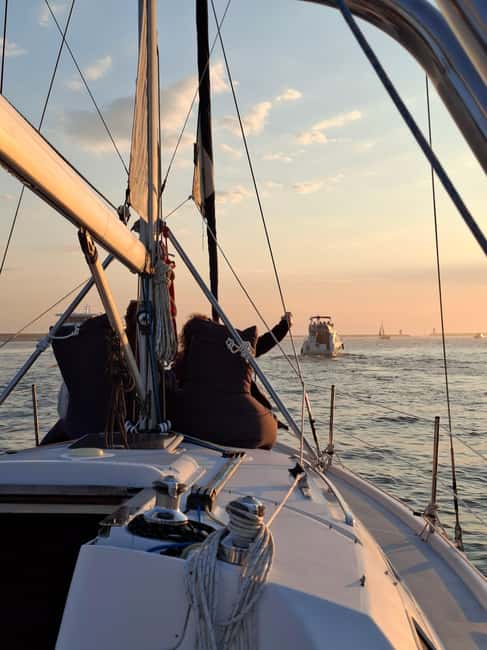 Porto shared Thullium Sailboat, enjoy magic sunset&open sail - Open sail toward the ocean, when conditions permit