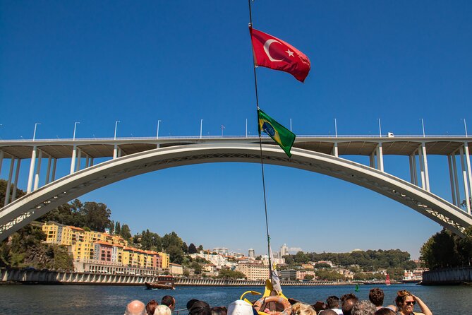 Porto Six Bridges Panoramic Cruise on the Douro River - The route and timing: 50 minutes, under six bridges, back in time