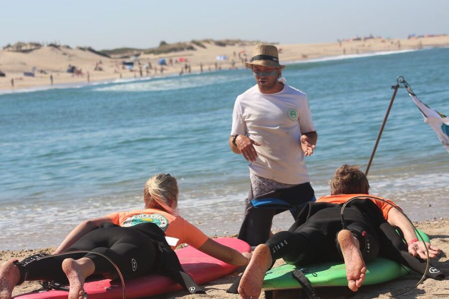 Porto: Small Group Surf Lesson with Transportation - Choosing the Right Conditions, Even When It’s Windy