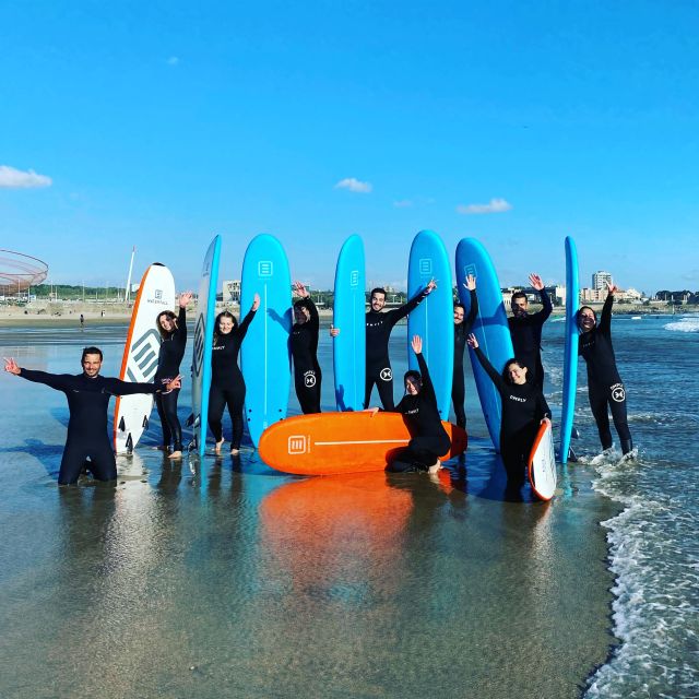 Porto: Small Group Surfing Experience with Transportation - The surf class, designed for true beginners