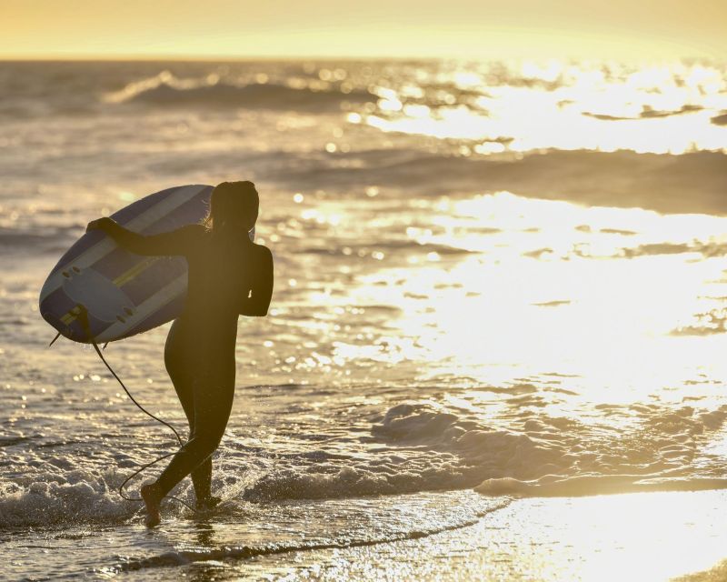 Porto: Small Group Surfing Experience with Transportation - Small group size: why limit to 6 feels like the sweet spot