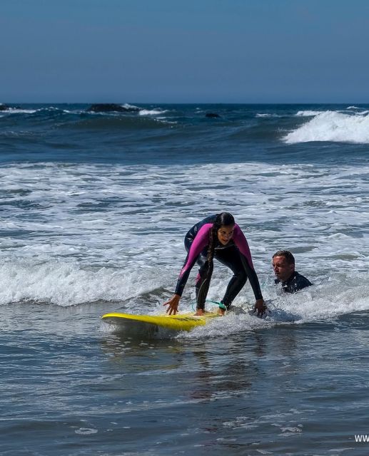 Porto: Small Group Surfing Experience with Transportation - The instructor approach: local passion and real coaching