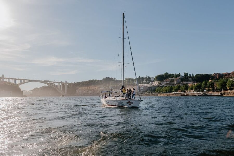 Porto: Sunset Cruise with Welcome Drink in a Sailboat - Who this Porto sunset cruise is best for, and who should skip it