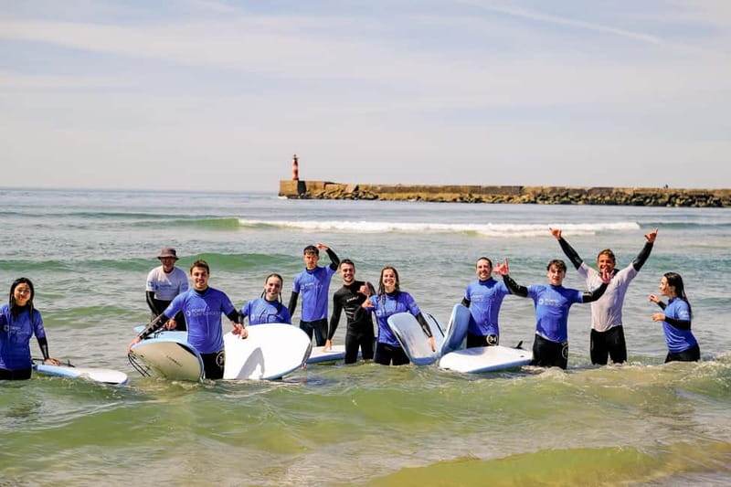 Porto: Surf Lessons with transfer at Porto Surf School - From Porto City Center to the beach, fast and stress-free