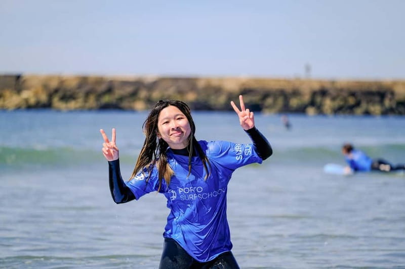 Porto: Surf Lessons with transfer at Porto Surf School - Your surf lesson: coaching that follows you into the water