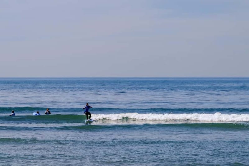 Porto: Surf Lessons with transfer at Porto Surf School - Small groups: the difference between learning and just getting time in the water
