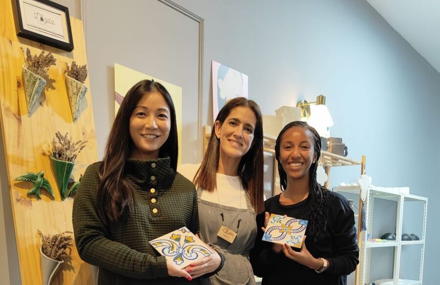 Porto: Tile Painting and Cocktails in Downtown Porto - Painting your own tile: how to think about the finished souvenir