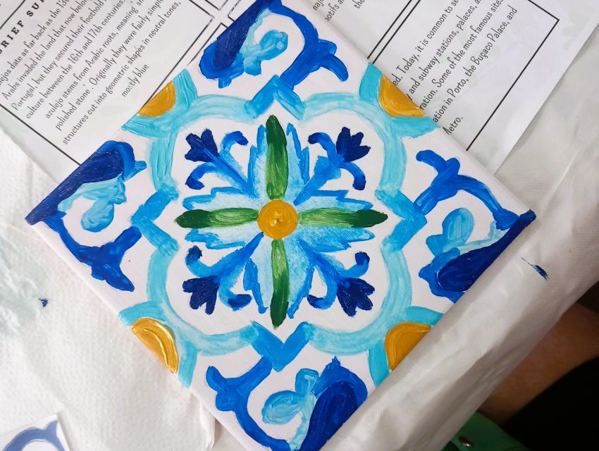 Porto: Tile Painting and Cocktails in Downtown Porto - Should you book this tile painting and cocktails workshop?