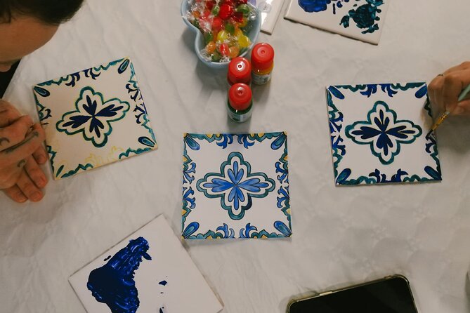 Porto: Tile Painting Workshop with Porto Wine - Sé do Porto - Porto Azulejos, in Your Hands (Not Just on Walls)