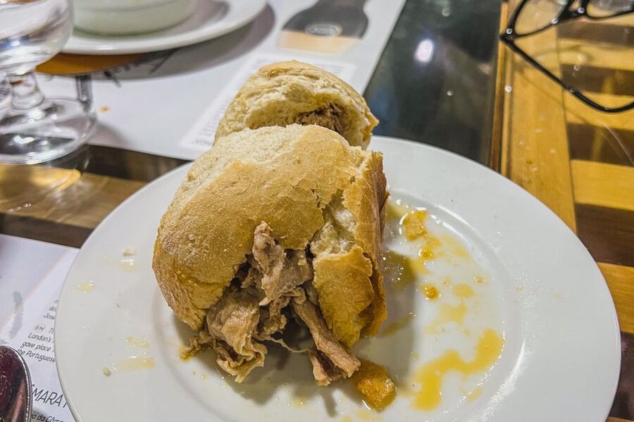 Porto: Walking Dinner Tour with Family-Owned Restaurants - What This Porto Walking Dinner Tour Really Delivers