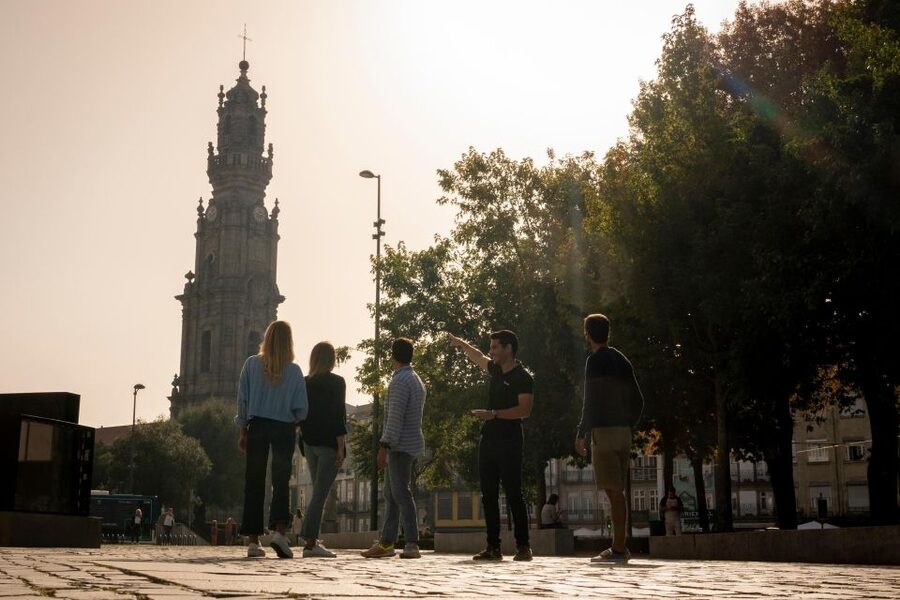 Porto: Walking Tour, Lello Bookshop, Boat and Cable Car - Why This Porto Tour Feels Like the City in One Afternoon