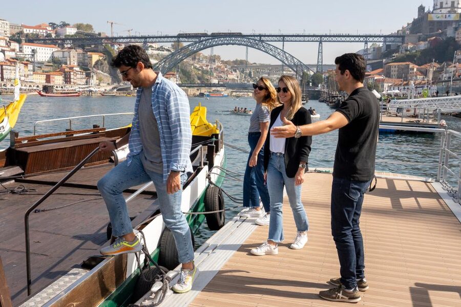 Porto: Walking Tour, Lello Bookshop, Boat and Cable Car - The Douro River Boat Cruise: Porto’s Best Angle Is From Water
